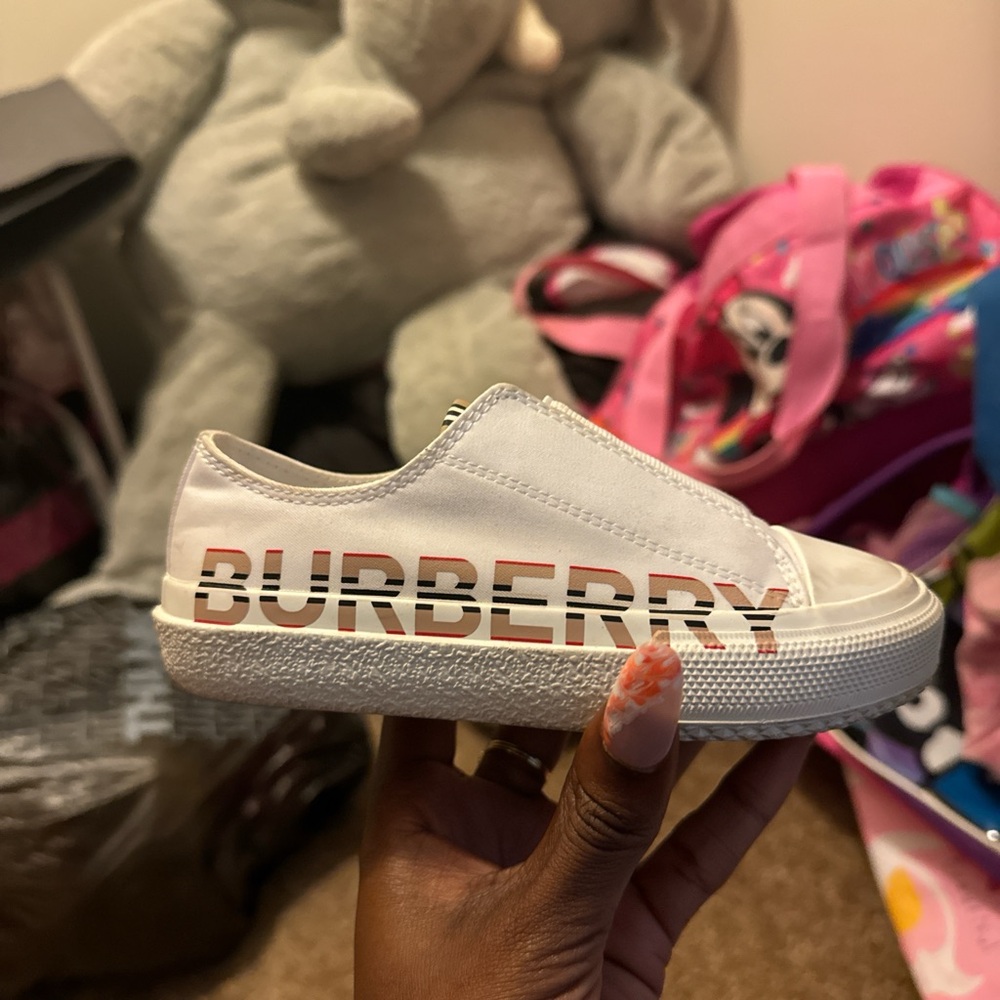 Toddler burberry sneakers